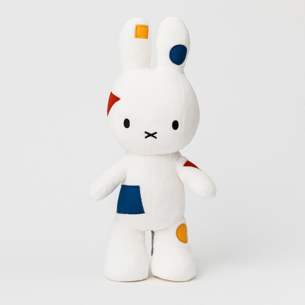 ミッフィー　Miffy 65周年限定ぬいぐるみ  BON TON TOYS