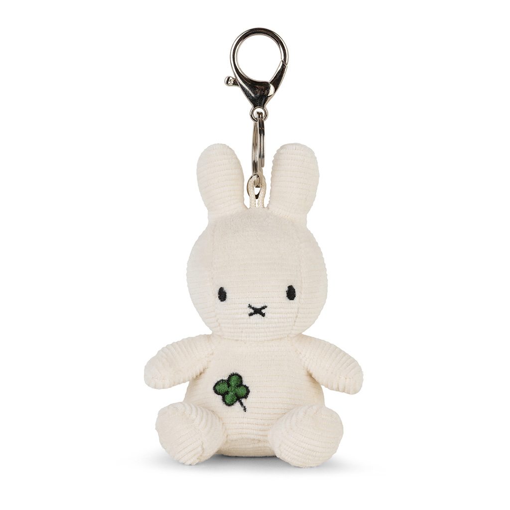 clover keychain